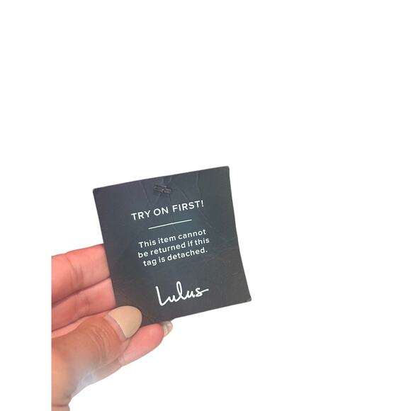 Showing Off a Little Magenta Asymmetrical Tulip Midi Dress Size Medium - Picture 6 of 7